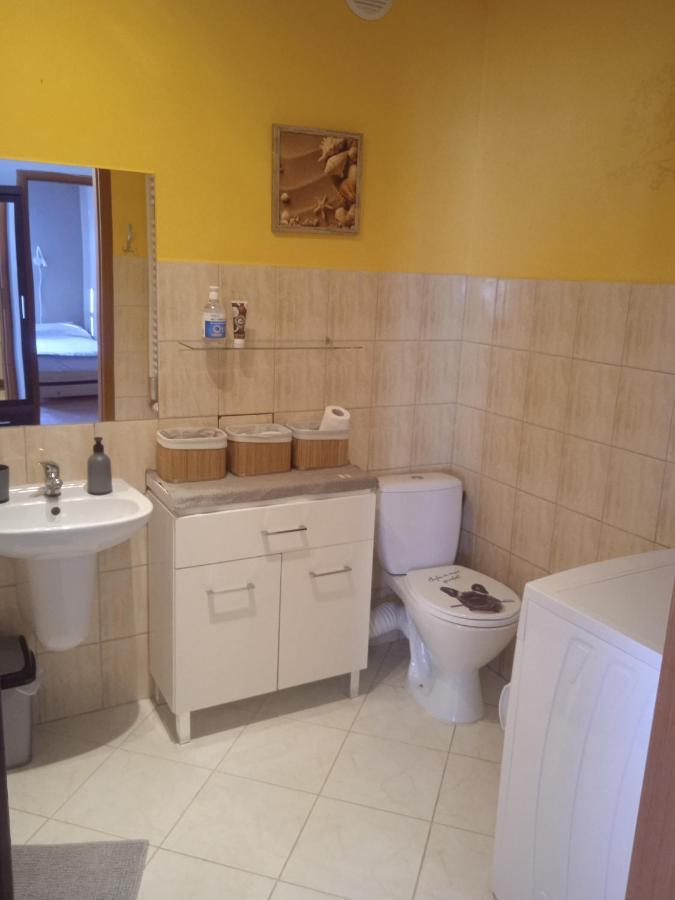 Sloneczny Apartament W Centrum Pieknych Karkonoszy Jelenia Góra Exterior foto